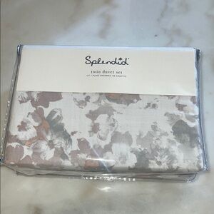 Splendid Twin Duvet Set - Floral Design